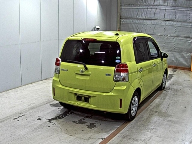 Toyota SPADE 2015 7688368-5