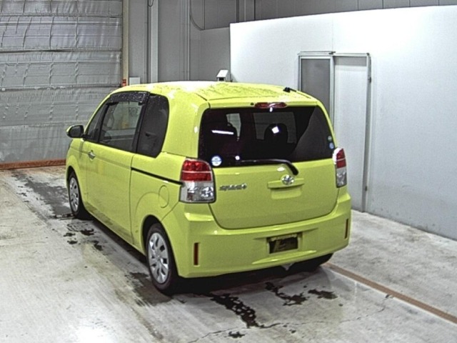 Toyota SPADE 2016 7688369-1
