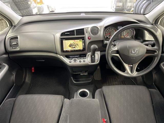Honda STREAM 2013 7689444-14