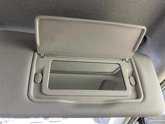 Honda STREAM 2013 7689444-20