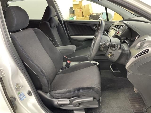 Honda STREAM 2013 7689444-22