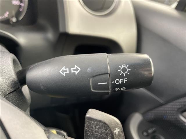 Honda STREAM 2013 7689444-3