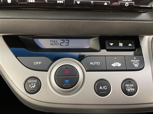 Honda STREAM 2013 7689444-5