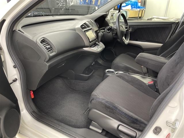 Honda STREAM 2013 7689444-6