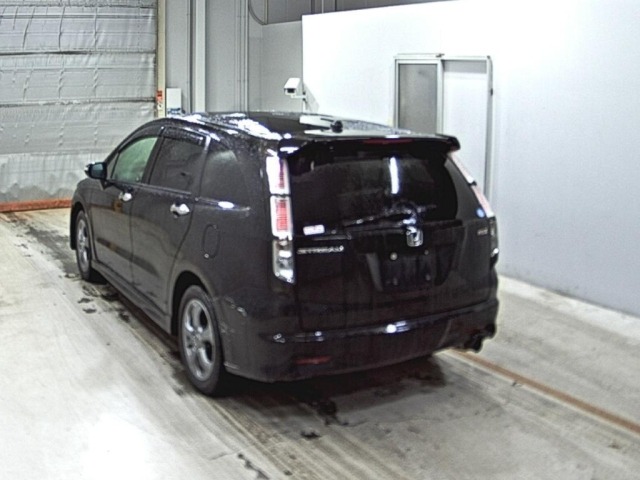 Honda STREAM 2013 7689457-1