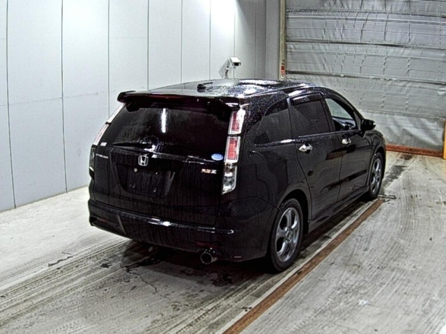 Honda STREAM 2013 7689457-5