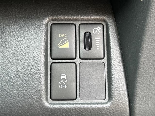 Toyota VANGUARD 2013 7680040-12