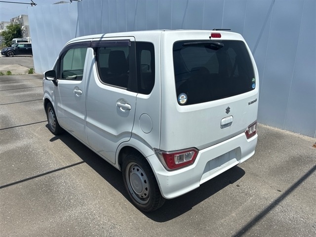 Suzuki WAGON R 2019 7686080-1