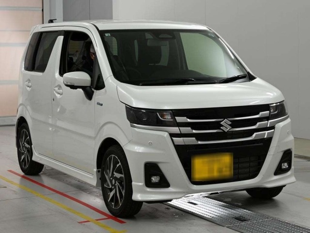 Suzuki WAGON R 2026 7686122-5