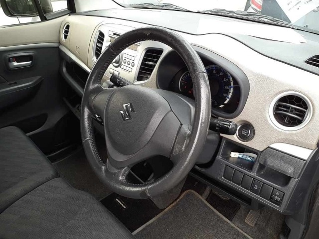 Suzuki WAGON R 2013 7686141-7