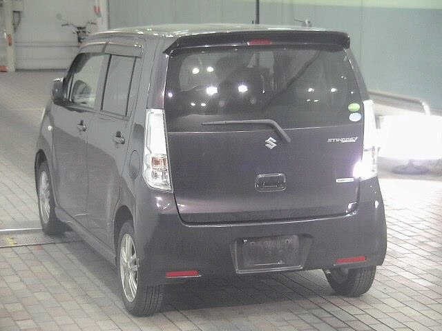 Suzuki WAGON R 2013 7686213-1