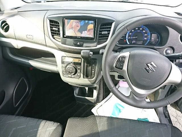 Suzuki WAGON R 2015 7686214-6