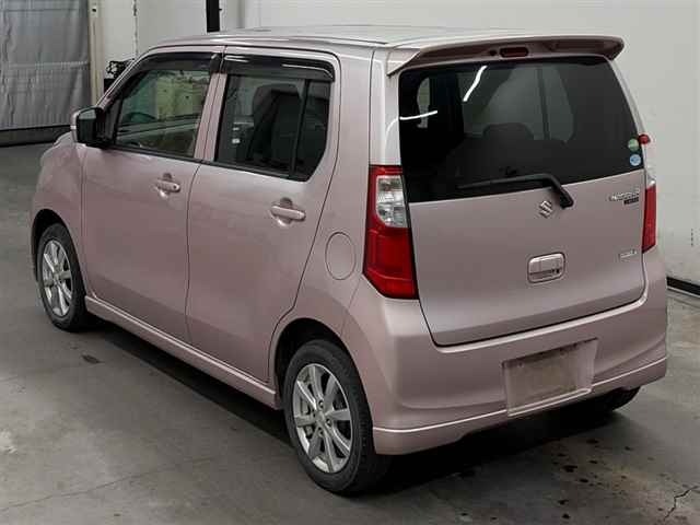 Suzuki WAGON R 2013 7686328-1
