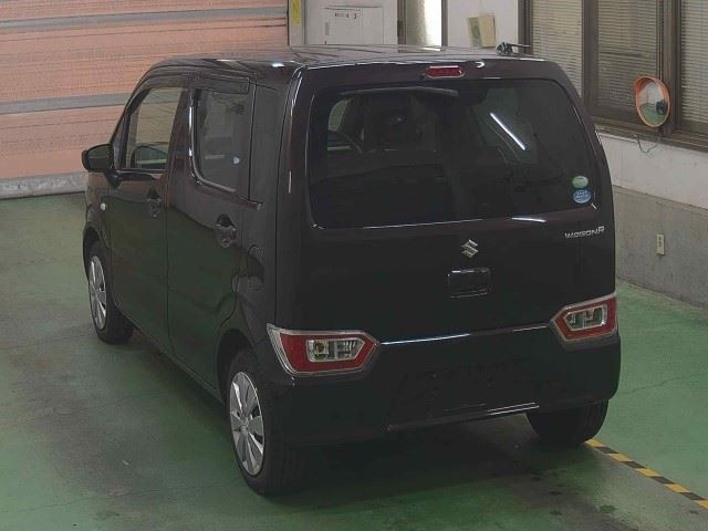 Suzuki WAGON R 2018 7686462-1