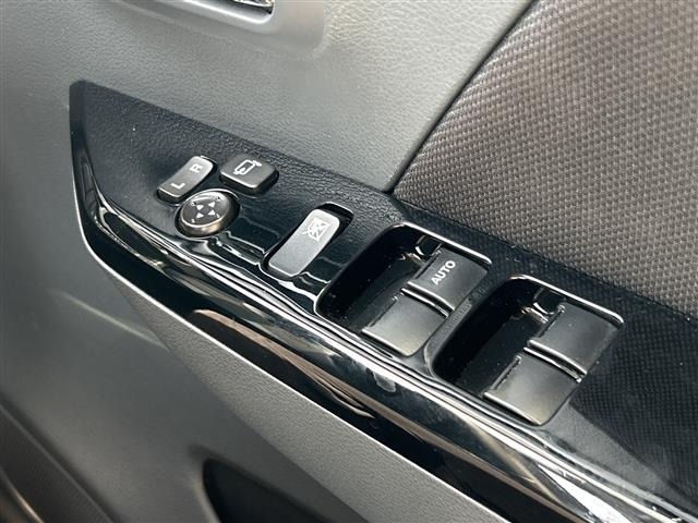 Suzuki WAGON R 2015 7686736-13