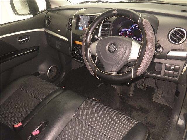 Suzuki WAGON R 2011 7686923-3
