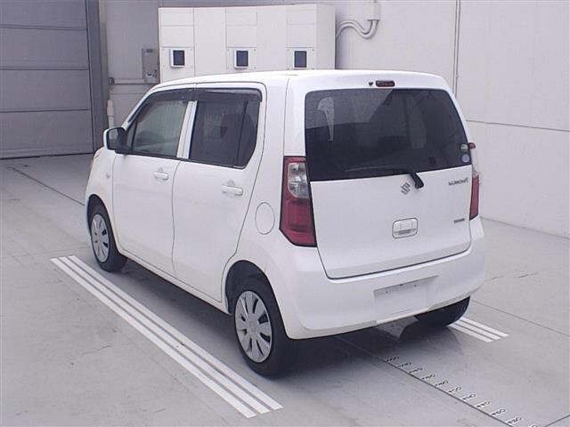Suzuki WAGON R 2015 7686933-1