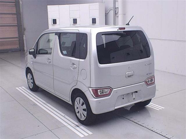 Suzuki WAGON R 2022 7686963-1