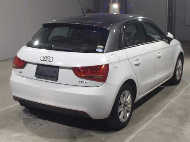 Audi A1 2013 7690271-1