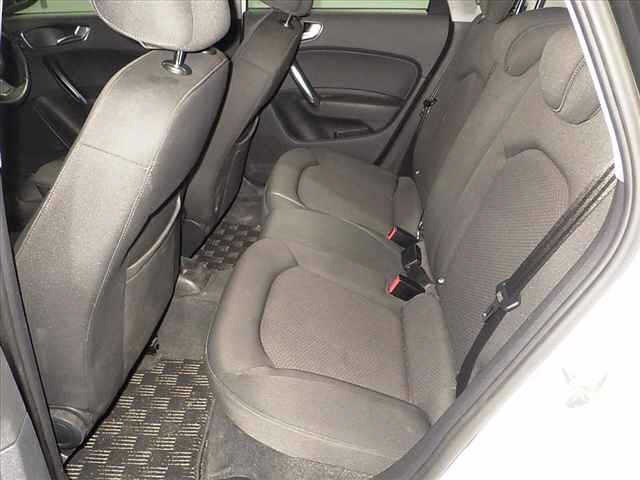 Audi A1 2013 7690271-6