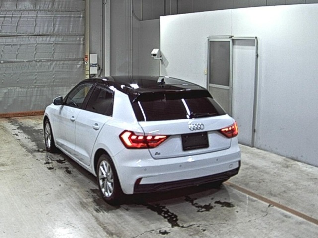 Audi A1 2021 7690272-1