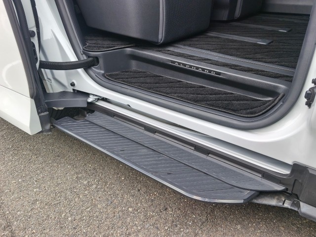 Toyota ALPHARD 2025 7690340-21