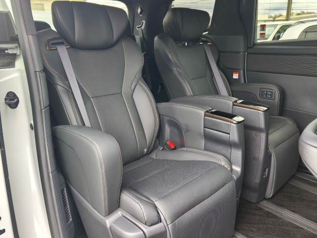Toyota ALPHARD 2025 7690340-4