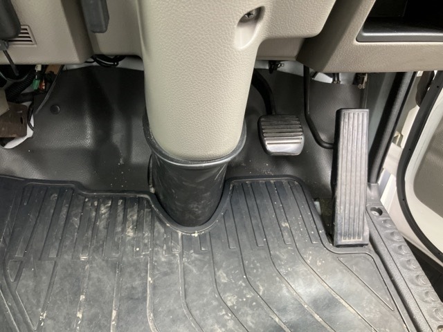 Nissan ATLAS 2008 7695004-4