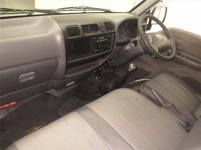 Mazda BONGO TRUCK 2009 7695037-4