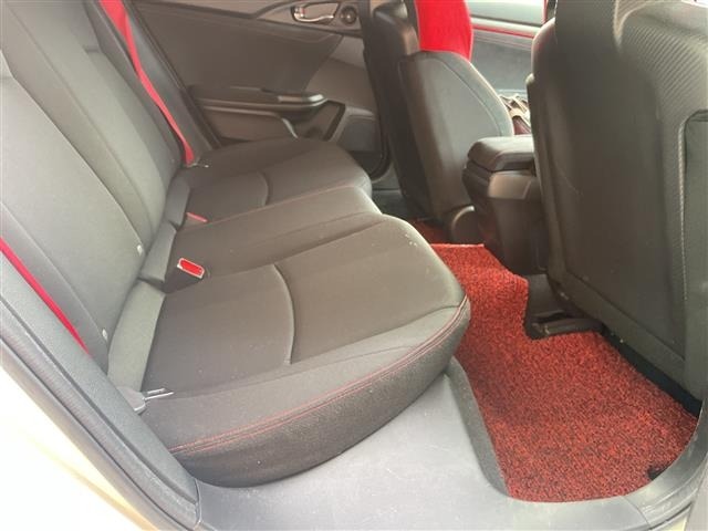 Honda CIVIC 2019 7695536-5