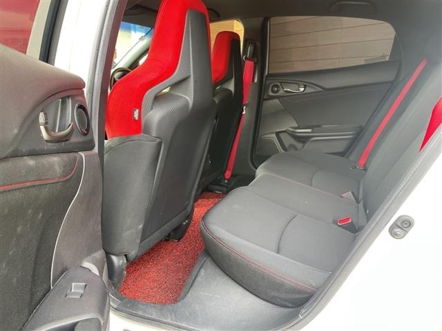 Honda CIVIC 2019 7695536-9