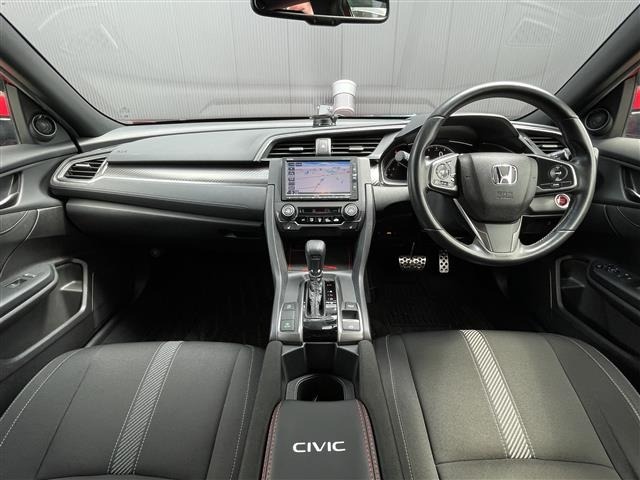Honda CIVIC 2017 7695540-17