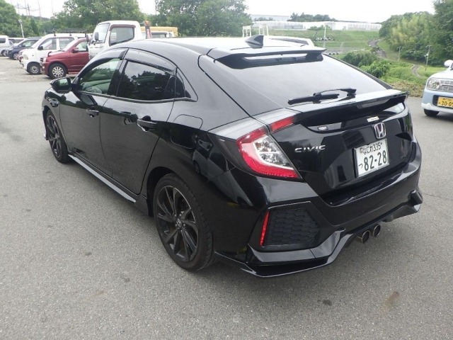 Honda CIVIC 2017 7695547-1