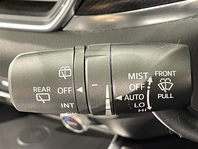 Mazda CX-8 2023 7695378-4