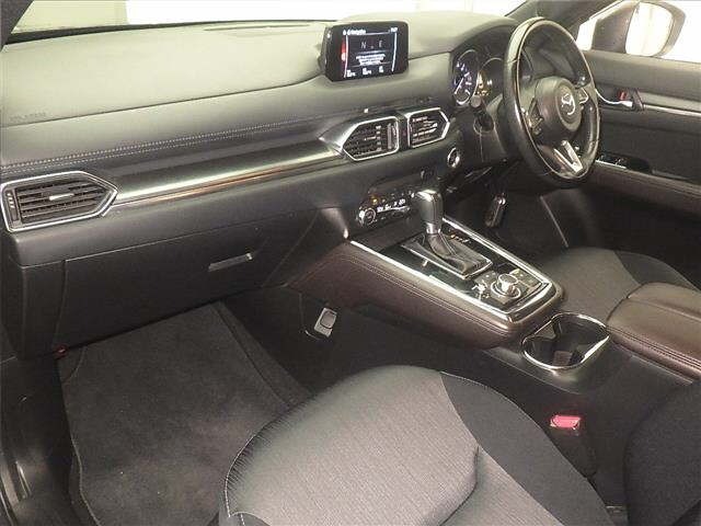 Mazda CX-8 2017 7695391-4