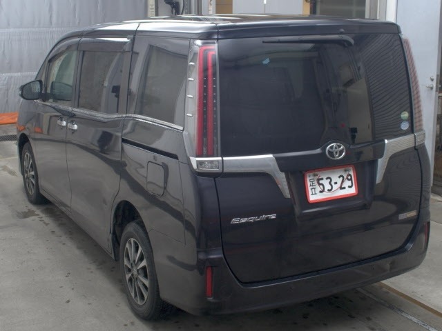 Toyota ESQUIRE 2019 7692727-1