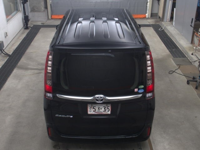 Toyota ESQUIRE 2015 7692728-7