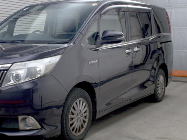 Toyota ESQUIRE 2015 7692730-4