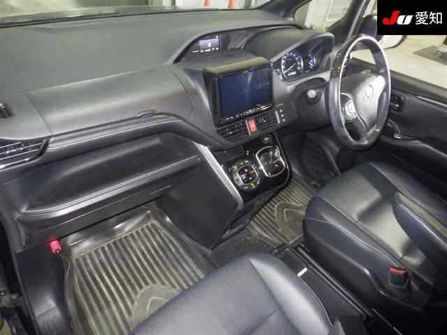 Toyota ESQUIRE 2015 7692742-3