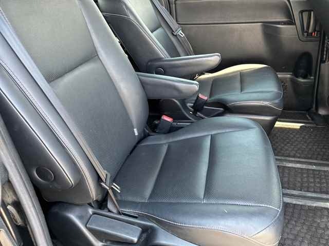 Toyota ESQUIRE 2017 7692752-8