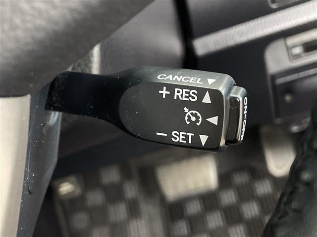 Toyota ESQUIRE 2018 7692859-3