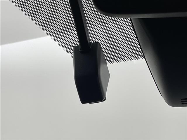 Toyota ESQUIRE 2017 7692864-1
