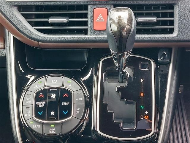 Toyota ESQUIRE 2018 7692874-14