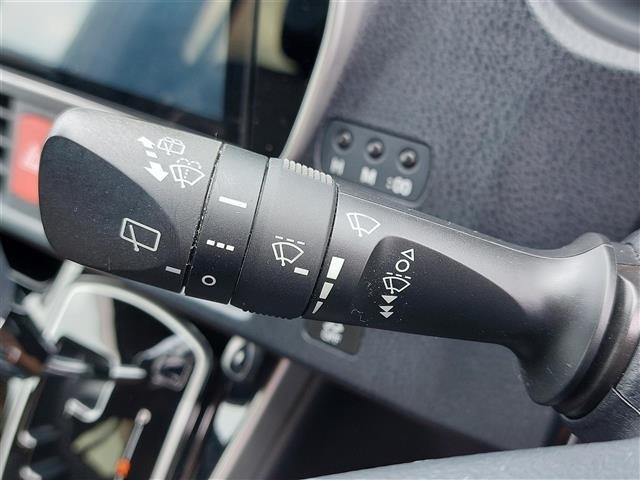 Toyota ESQUIRE 2018 7692874-27