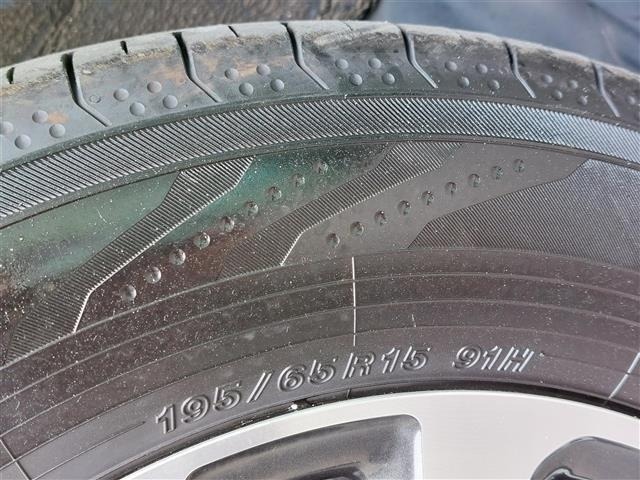 Toyota ESQUIRE 2018 7692874-5