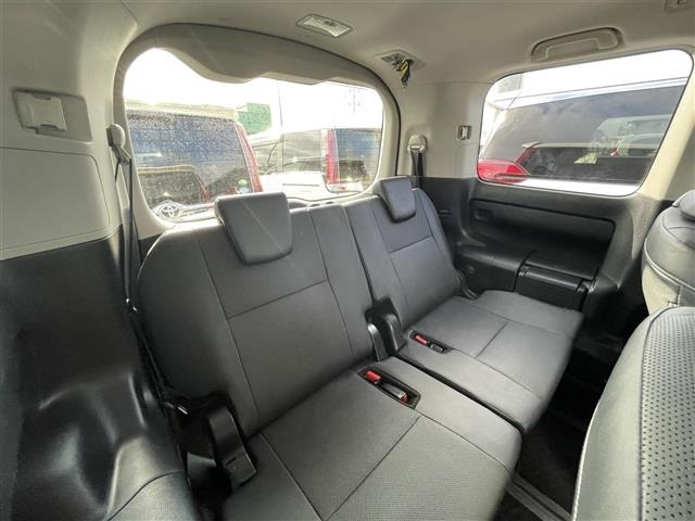 Toyota ESQUIRE 2015 7692880-3