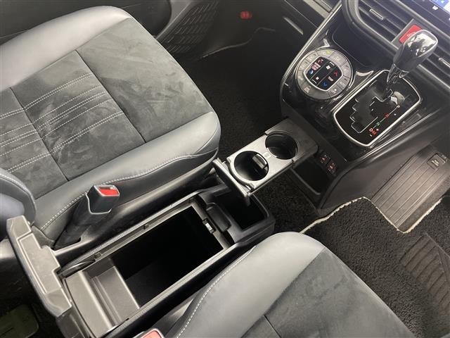 Toyota ESQUIRE 2021 7692881-8