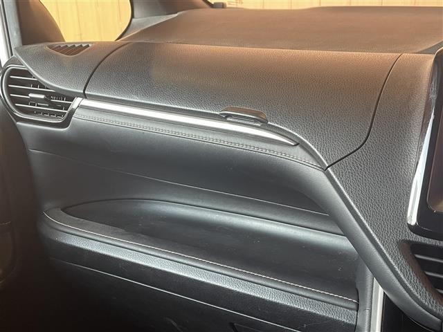 Toyota ESQUIRE 2015 7692882-11