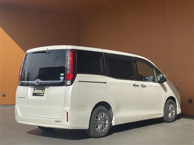 Toyota ESQUIRE 2015 7692882-13