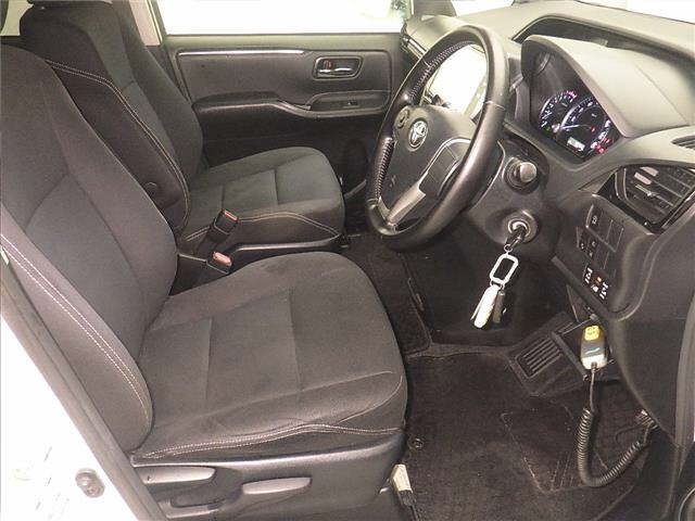 Toyota ESQUIRE 2016 7692899-5